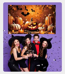 Detailansicht der Halloween-Kulisse mit Kürbissen und festlicher Partyszene