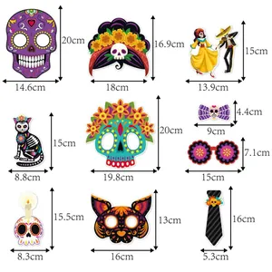 Kit d'accessoires photo pour le Jour des Morts avec divers masques mexicains colorés