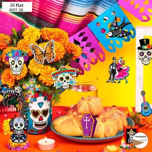Vue détaillée de 12 ornements en bois du Jour des Morts dans un décor festif et coloré.