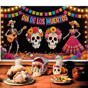 Detailansicht des Día de los Muertos Banners mit bunten Zuckerschädeln und Skeletten.