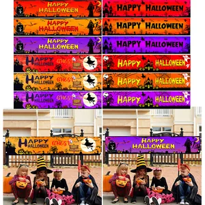 Collezione di striscioni per feste di Halloween con motivi di fantasmi e streghe
