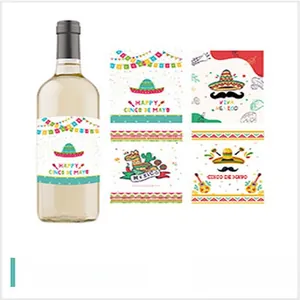 Detailansicht festlicher Cinco de Mayo Weinflaschenaufkleber mit bunten mexikanischen Mustern.