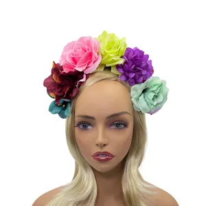 Farbenfroher mexikanischer Karneval Blumenhaarreif mit künstlichen Rosen für festliche Anlässe