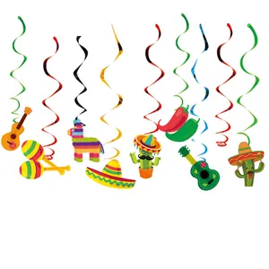 Decorazioni sospese a spirale per festa messicana con cactus e sombrero