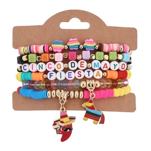 Handgefertigtes Cinco de Mayo Fiesta Armband-Set mit bunten Perlen, Chili und Piñata-Anhängern