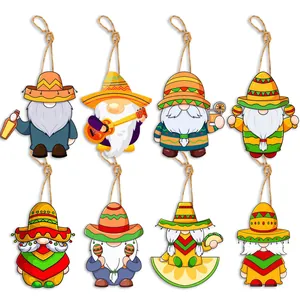 Set mit 8 farbenfrohen mexikanischen Holzgnom-Anhängern für die Cinco de Mayo Festdekoration