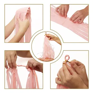 Guide d'assemblage étape par étape pour les pompons en papier rose de fête fiesta