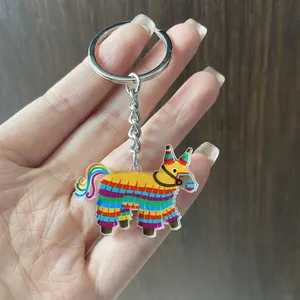 Porte-clés coloré en acrylique Piñata mexicaine âne accessoire festif pour fête à thème