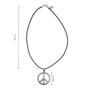Vista dettagliata della collana hippie simbolo pace con misure 27,5 cm e 5,4 cm