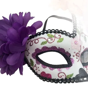 Masque de bal mexicain Jour des Morts avec grande fleur violette et paillettes