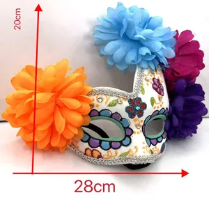 Floral Day of the Dead Halloween half-face mask with 20x28cm size indicators for parties