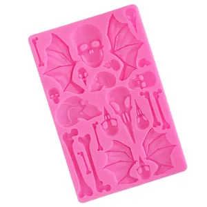 Moule en silicone rose Halloween avec crânes et ailes de chauve-souris pour gâteaux