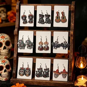 Mexikanische Tag der Toten Acryl-Ohrringe mit bunten Totenkopf-Designs