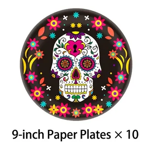 Detailed macro view of 9-inch Mexican Day of the Dead skull patterned party paper plate