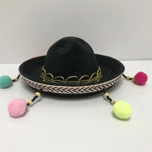 Mini sombrero mexicain noir avec bordure dorée et pompons colorés pour décoration