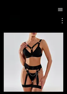 Set di lingerie nera sexy da 4 pezzi con cinghie bondage, reggicalze e catene in metallo