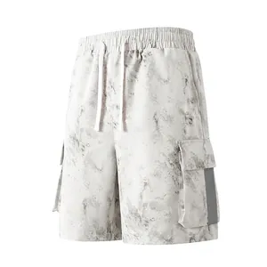 Schnelltrocknende Herren-Cargo-Shorts mit weißem Marmordruck und Reflektorstreifen