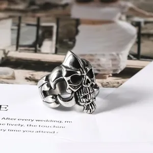 Vintage Gothic Skull Ring For Men Stainless Steel Punk Rock Biker Jewelry Distressed Polished Metal Finger Ring Accessory