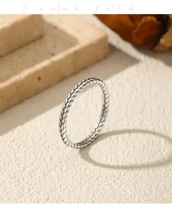Detailed close-up of S925 sterling silver vintage wheat ear ring with oxidized finish