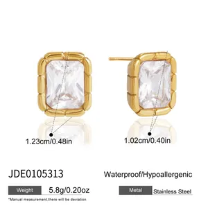 Detailed view of gold ribbed stainless steel zircon stud earrings with size and weight info