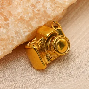 Vintage stainless steel 18K gold-plated 3D camera pendant charm for DIY jewelry