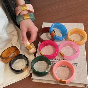 European Style Wide Edge Resin Bangle Marble Pattern Gold Alloy Wire Wrap Cuff Bracelet For Women Oversized Fashion Jewelry