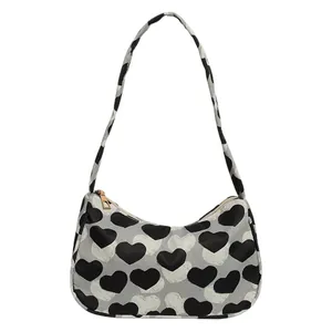 Sac à bandoulière gris élégant avec motif de cœur noir et blanc audacieux et fine sangle