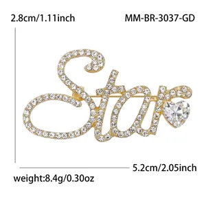 Dimensions et poids détaillés de la broche étoile dorée avec strass