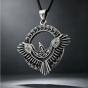 Pendentif Aigle en Acier Inoxydable Vintage Collier Homme Gothique Punk Hibou Ailes de Rapace Argent Antique Bijoux Cadeau