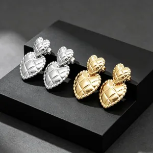 French Style Quilted Pattern Double Heart Stud Earrings Stainless Steel Vintage Gold Silver Heart Earrings For Women Jewelry