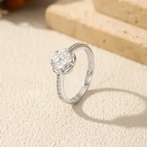 Elegant 1-carat moissanite ring in S925 sterling silver with a classic solitaire design