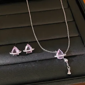Set di Collana con Pendente e Orecchini a Lobo Zirconia Goccia d'Acqua Pianeta Saturno per Donna Rame Lusso Strass Gioielli Regalo Argento