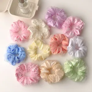 Set van kleurrijke pastel organza haarelastiekjes, grote glanzende haar accessoires