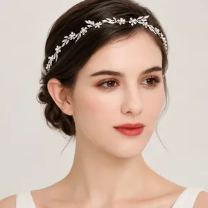 Elegante cerchietto da sposa con foglia in lega d'argento, perle e strass