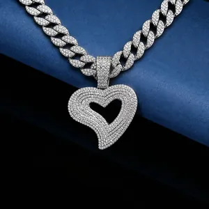 Large Heart Pendant Necklace Alloy Rhinestone Iced Out Cuban Link Chain Hip Hop Fashion Jewelry For Men Women