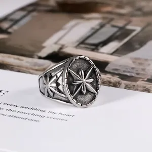 Bague Boussole Étoile en Acier Titane Rétro Vieilli Oxydé Chevalière Punk Biker Bijoux de Main Mode Pour Homme Unisexe