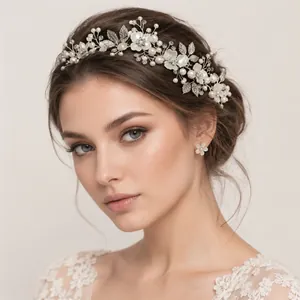 Détail d'un élégant bandeau floral de mariée avec perles et boucles d'oreilles assorties