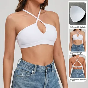 Soutien-gorge de sport blanc dos nu avec bretelles croisées et coussinets amovibles