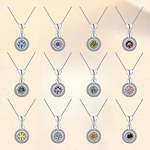 Varietà di collane in argento 925 con pendenti in moissanite rotonda da 1ct.