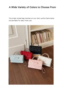 Borse trapuntate chic con fiocco in vari colori esposte in un ambiente interno