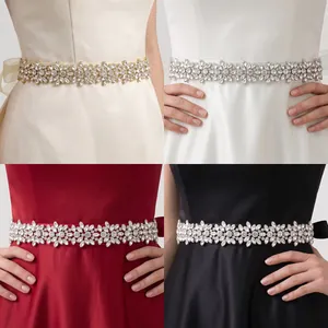 Elegante cintura da sposa con strass marquise cucita a mano su quattro colori di abito