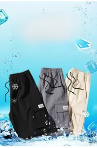 Collezione di pantaloncini cargo estivi da uomo in nero, grigio e kaki con coulisse