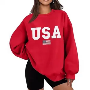 Sweat-shirt oversize rouge à col rond avec imprimé drapeau USA pour un style Harajuku