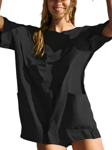 Lockere schwarze Kurzarm-Jumpsuit mit Seitentaschen und entspannter Passform für Sommer