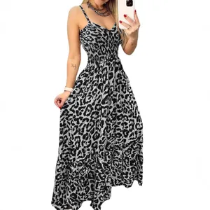 Sexy Maxikleid mit Leopardenmuster, Spaghettiträgern und hoher Taille für den Sommerlook