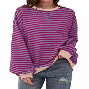 Felpa casual da donna a righe rosa e blu con girocollo e polsini a contrasto