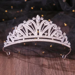 Exquisite silver bridal tiara with sparkling rhinestones for weddings and birthday parties