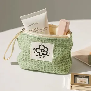 Green waffle texture mini makeup storage pouch for lipstick and small earbuds case