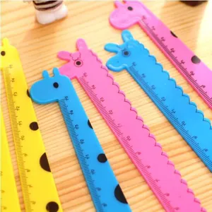 Linda Regla Recta de Plástico con Forma de Jirafa de Dibujos Animados Herramienta de Medición para Estudiantes Escuela Niños