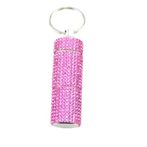 Portachiavi elegante mini portapillole rosa con strass e design portatile a 2 sezioni